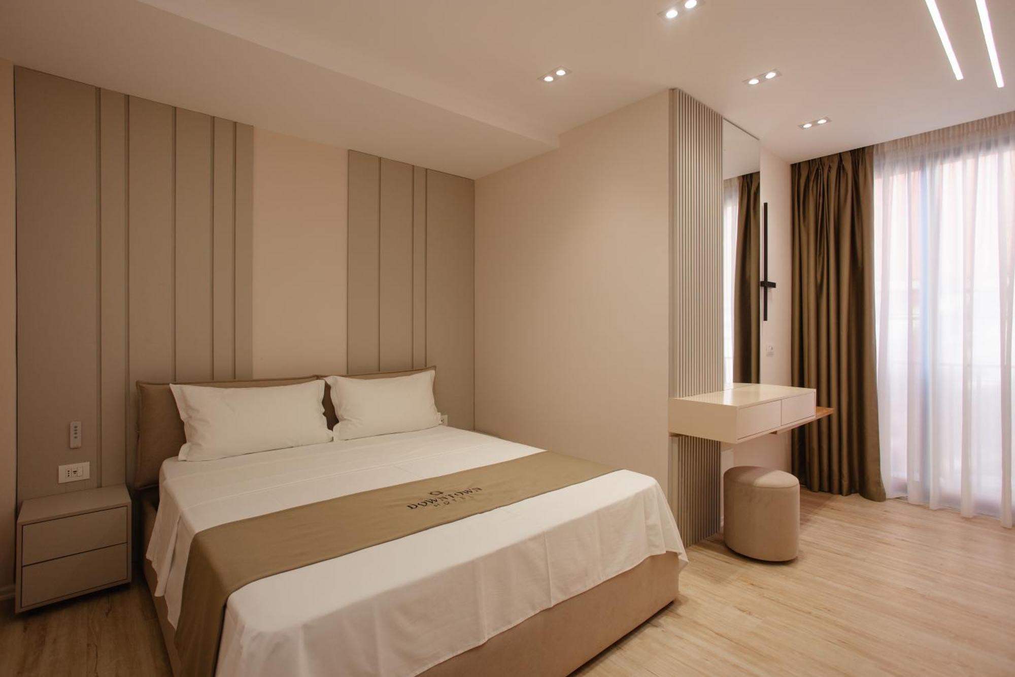Downtown Hotel Shkodër 외부 사진