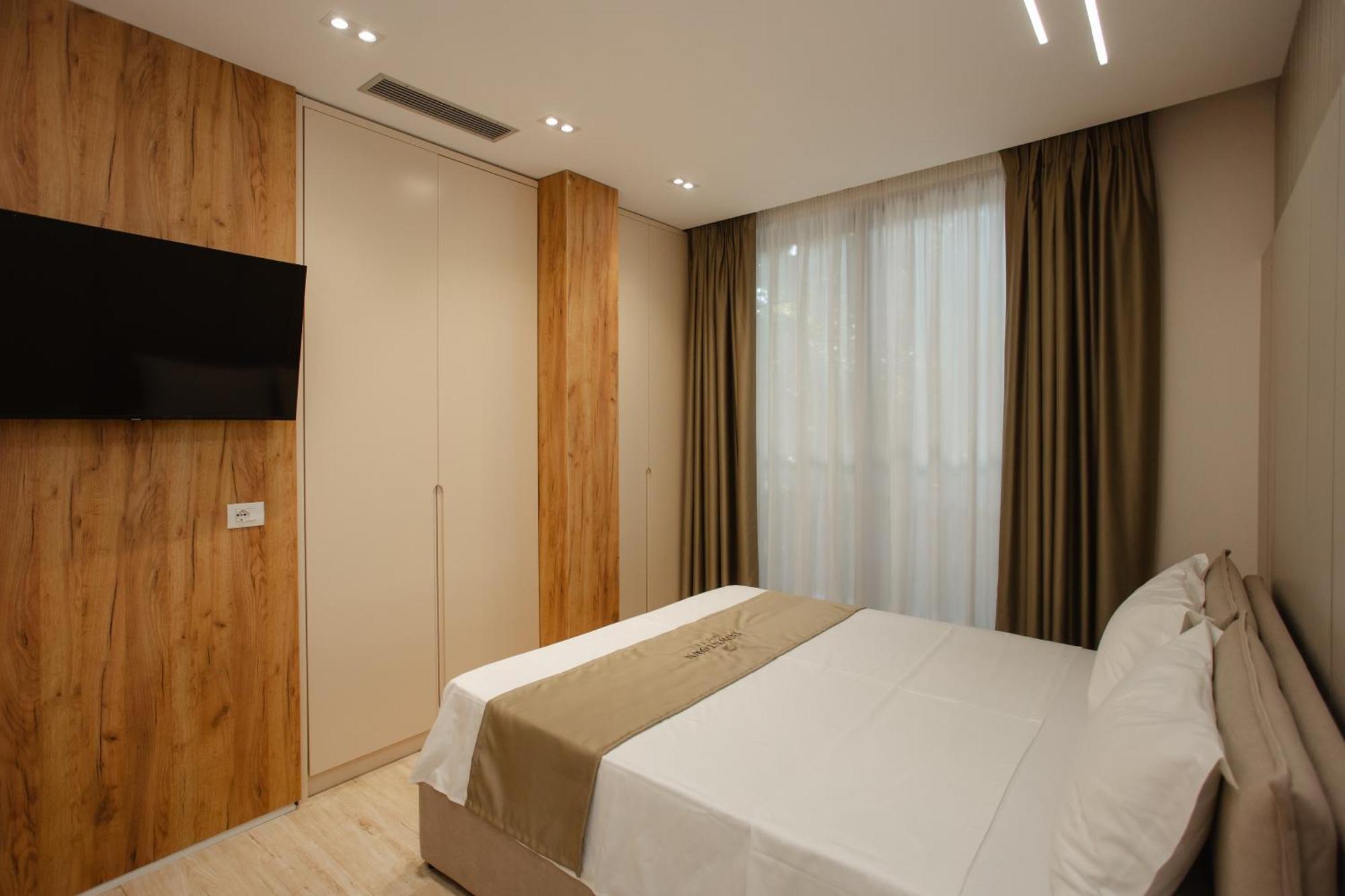 Downtown Hotel Shkodër 외부 사진
