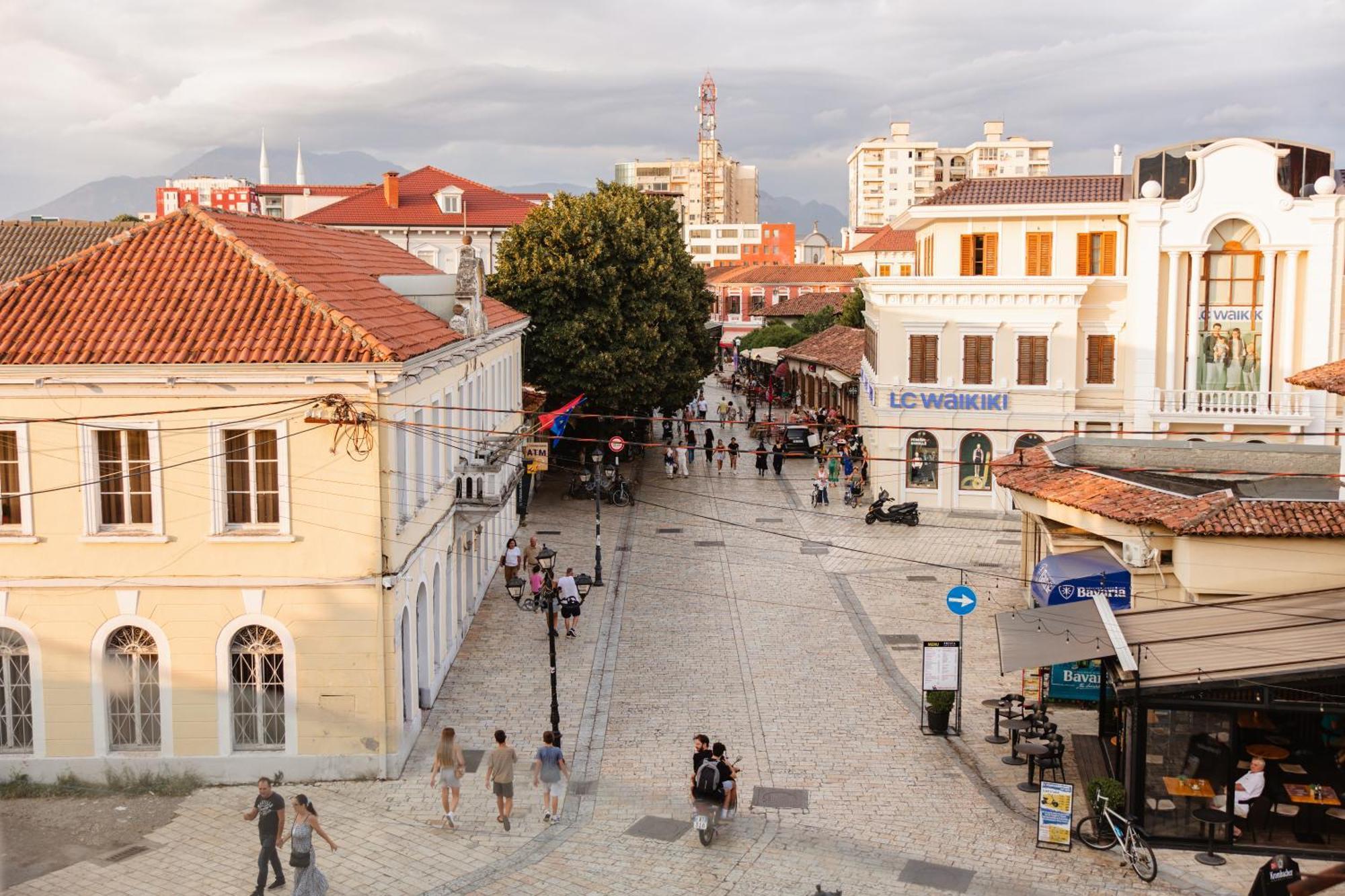 Downtown Hotel Shkodër 외부 사진