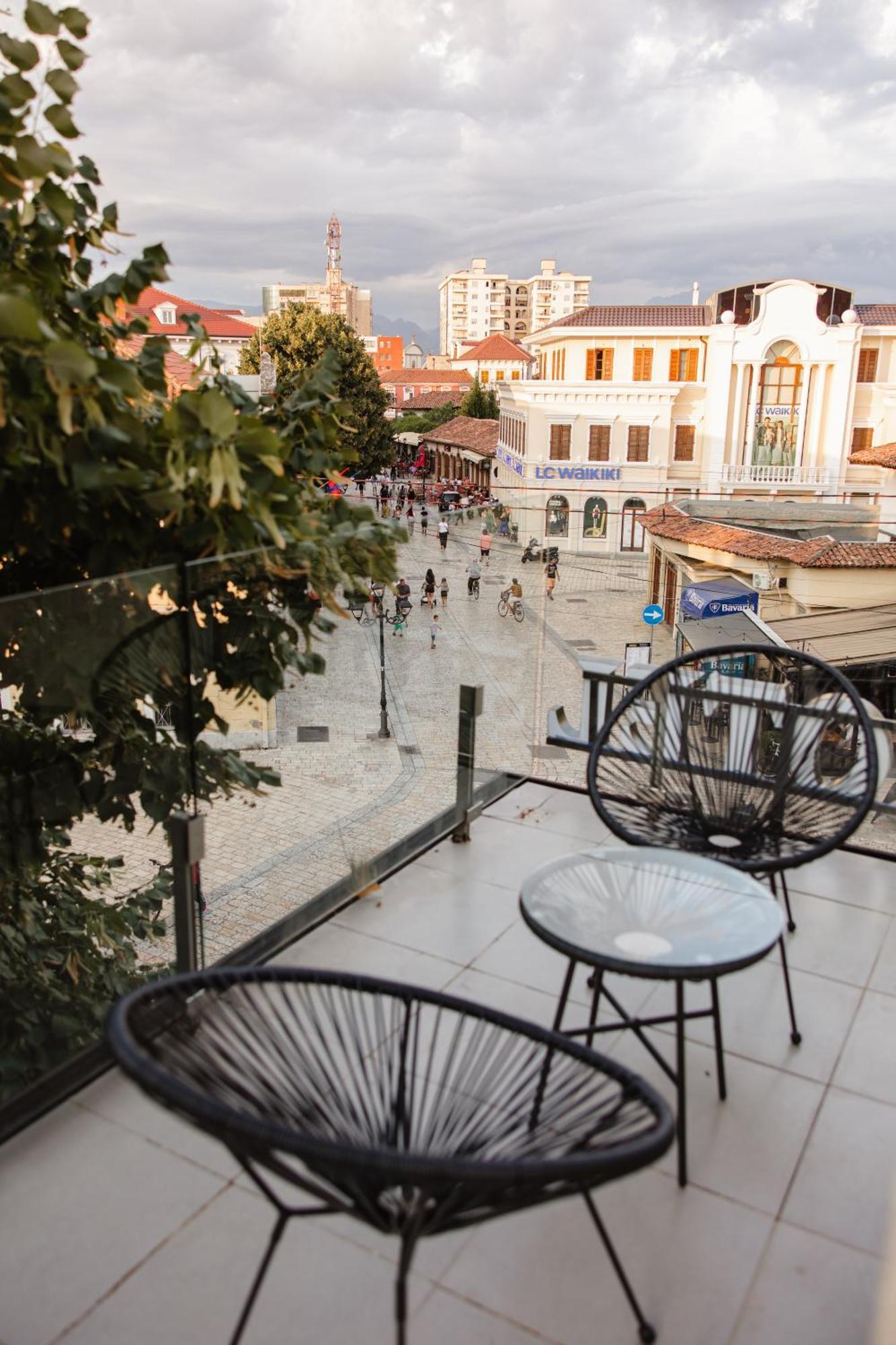 Downtown Hotel Shkodër 외부 사진