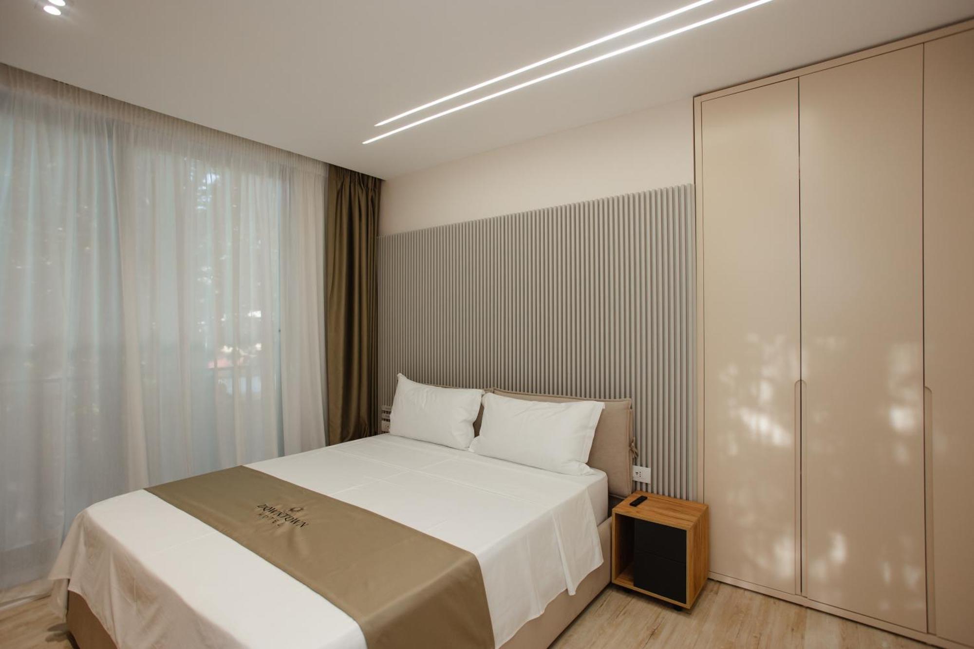 Downtown Hotel Shkodër 외부 사진