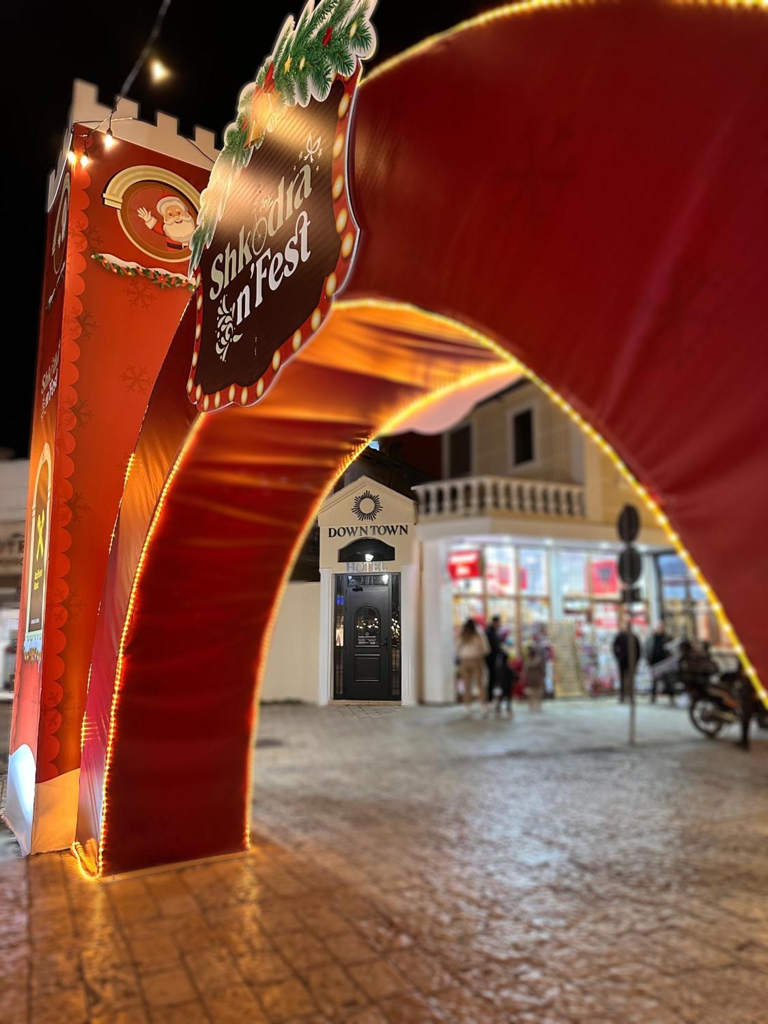 Downtown Hotel Shkodër 외부 사진